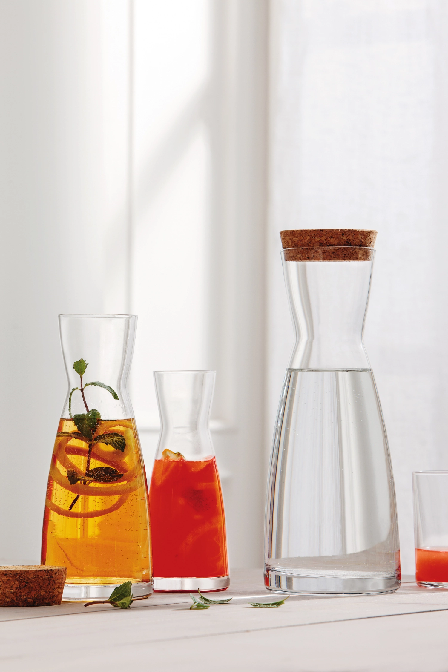 Ypsilon carafe 2.5dl /-/ 1+2 dl calibrée