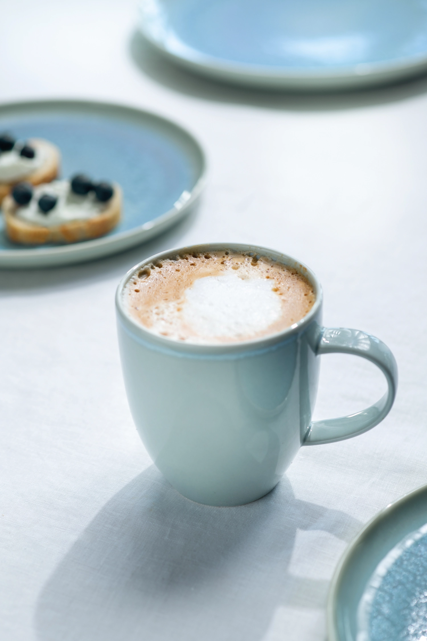 Crafted Blueberry Becher mit Henkel