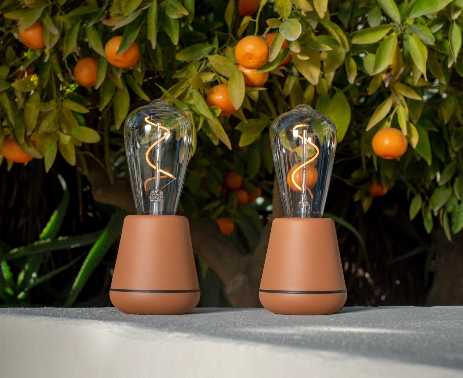 Humble one outdoor table light cinnamon ip65