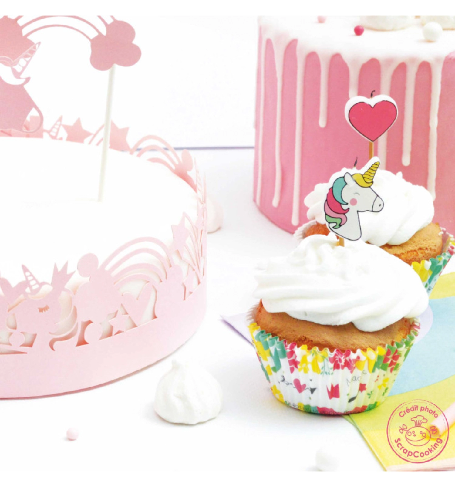 24 Stk. Cupcake Förmchen und 24 Cake Toppers